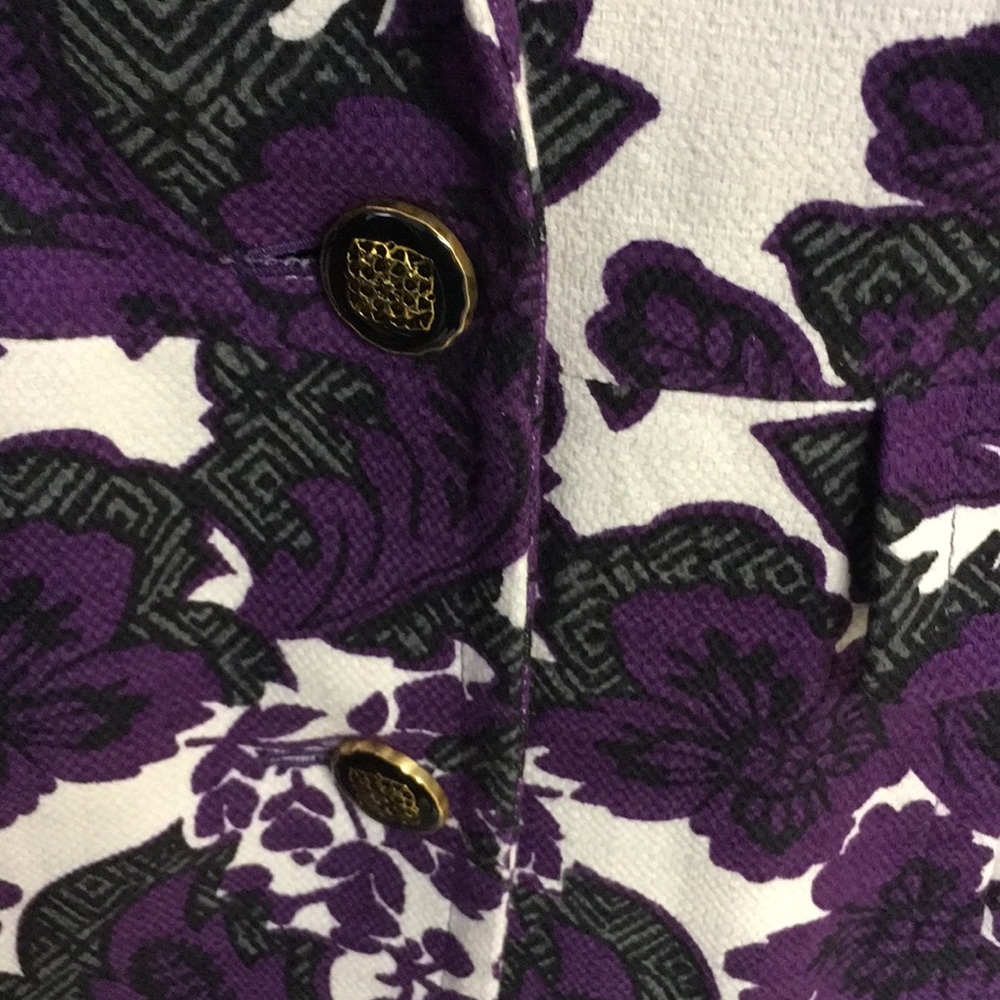 Jacket - Picture 2 of 5